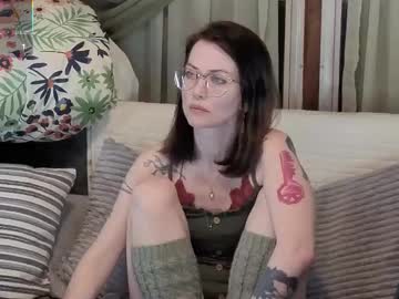 Chat Live with kohlbird on Chaturbate