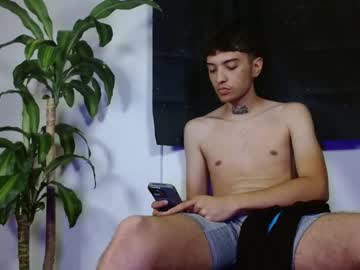 Chat Live with lettojey on Chaturbate