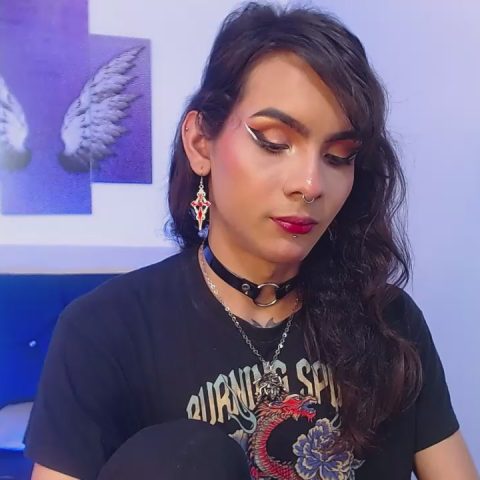 Chat Live with lilith_nyx333 on Cam4