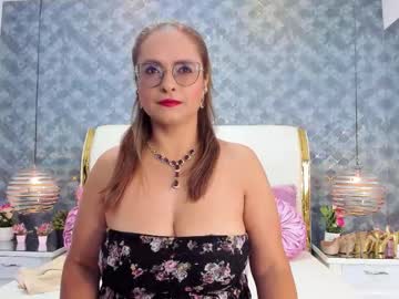 Chat Live with marilynvega77 on Chaturbate