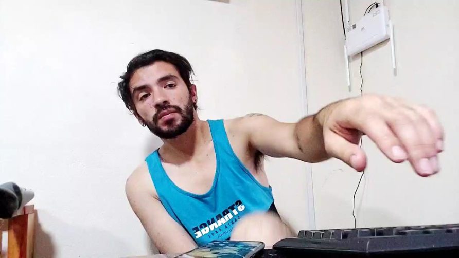 Chat Live with pruebalec on Cam4