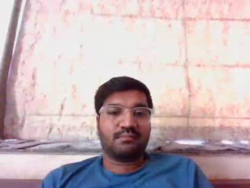 Chat Live with ptl1711 on Chaturbate