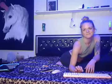 Chat Live with sdicky_unicorns on Chaturbate