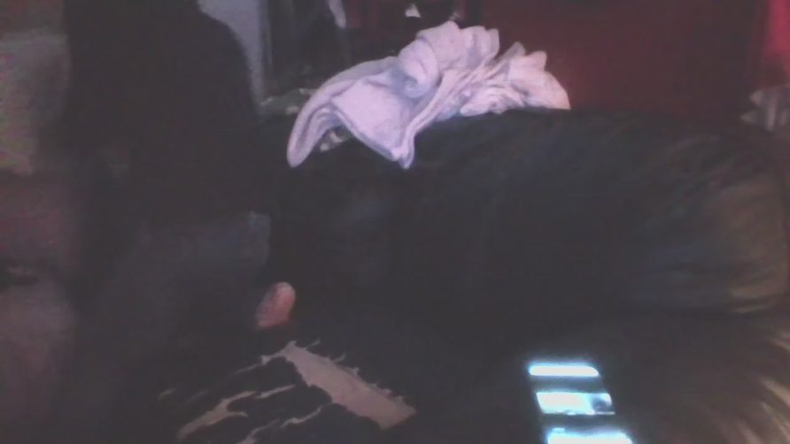 Chat Live with thechosen100 on Cam4