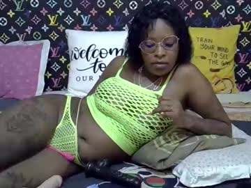 Chat Live with velvet_temptress on Chaturbate