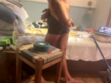 Chat Live with watershed111111 on Chaturbate