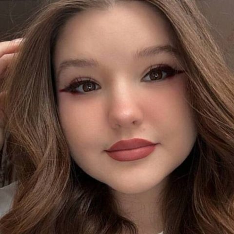 Chat Live with RinaHoggan on LiveJasmin