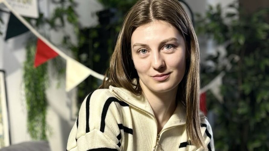 Chat Live with DonnetteHolck on LiveJasmin