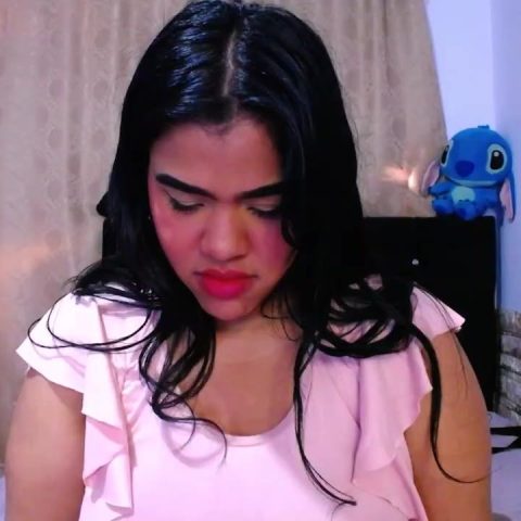 Chat Live with Candy_Kruhs on Amateur.TV