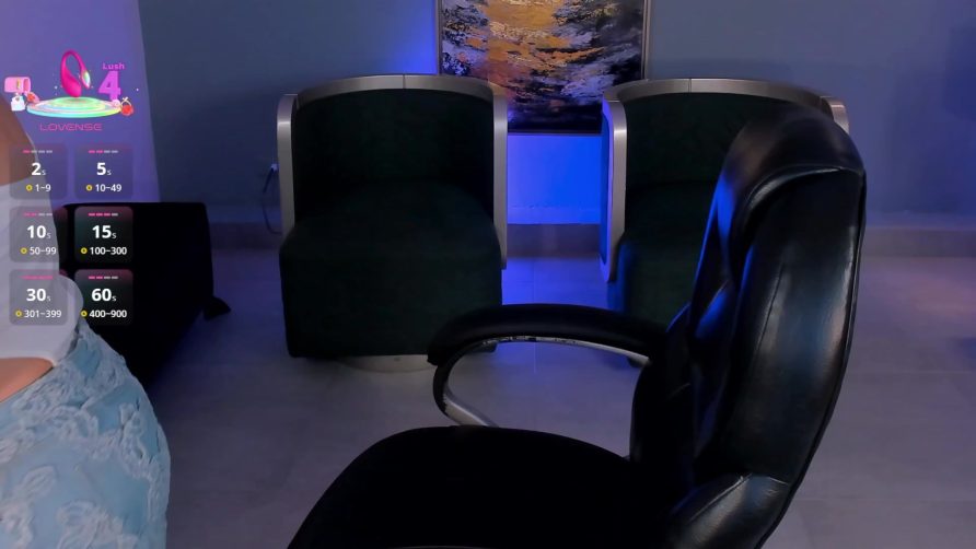 Chat Live with MadelineFox on Amateur.TV