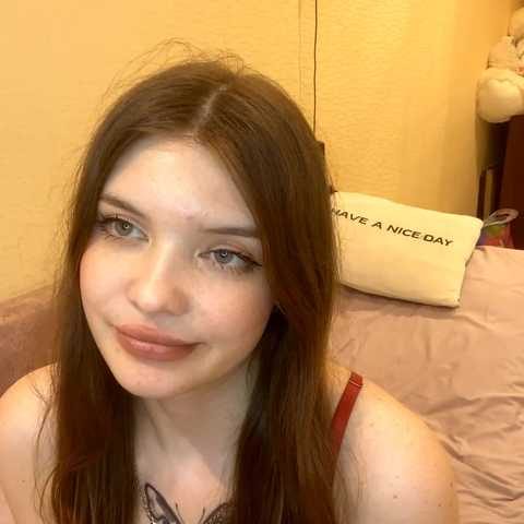 Chat Live with BettieClemence on BongaCams