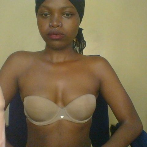 Chat Live with LunaNyx1 on Amateur.TV