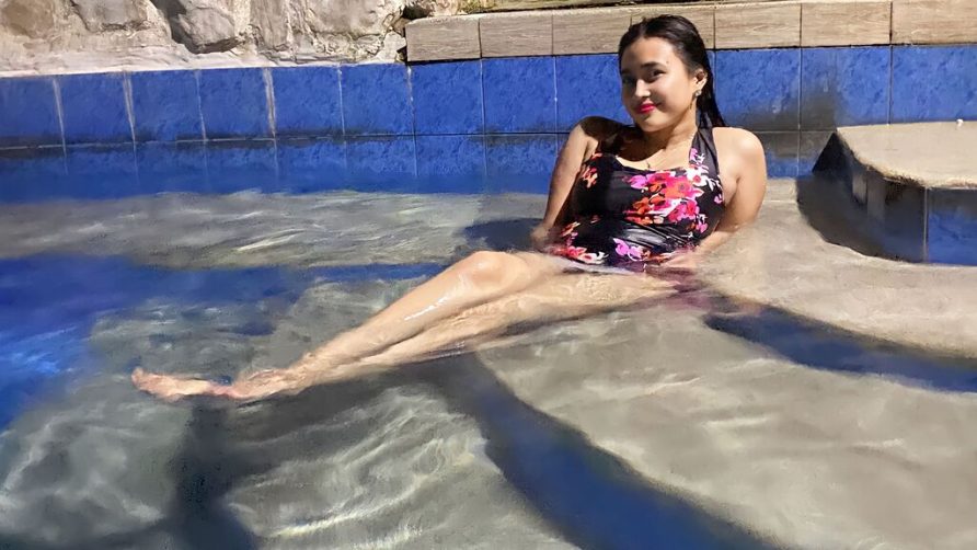 Chat Live with HoneyMendoza on LiveJasmin