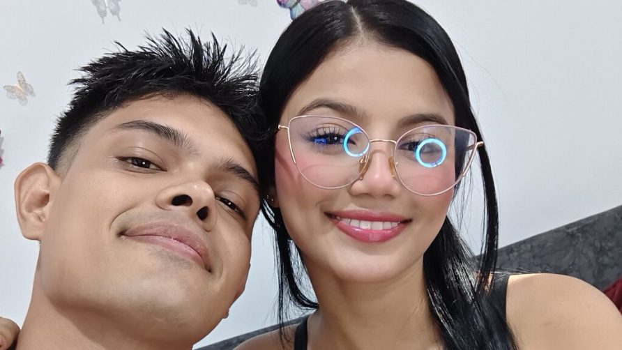 Chat Live with JuliethAbreu on LiveJasmin