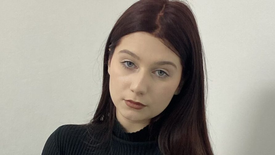 Chat Live with BeverleyCoccoli on LiveJasmin