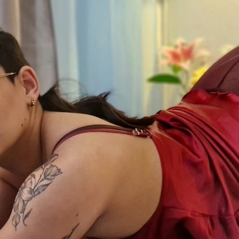 Chat Live with AuroraRougue on LiveJasmin