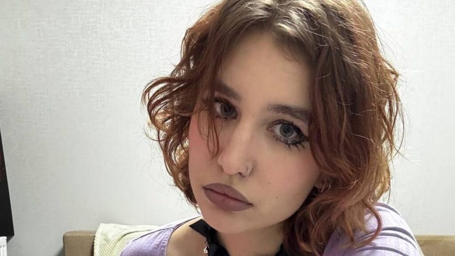 Chat Live with VettaPovilain on LiveJasmin