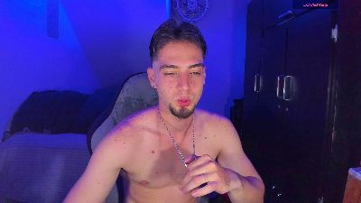 Chat Live with Master_Alex0 on Cam4