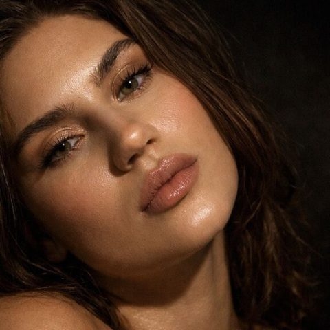 Chat Live with Reiri on LiveJasmin