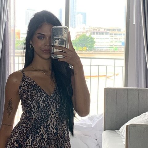 Chat Live with JasmineStones on LiveJasmin