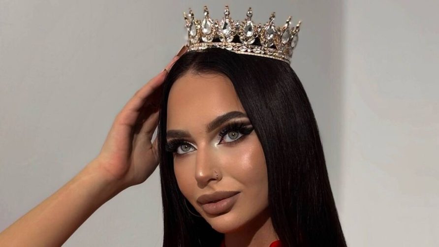 Chat Live with NeryRockhill on LiveJasmin