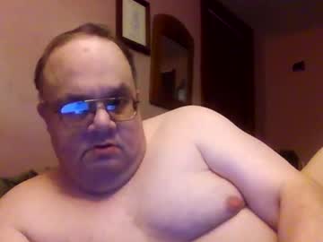 Chat Live with chrismini312 on Chaturbate