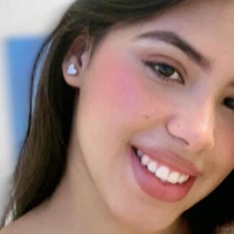 Chat Live with MiaFoxyx on LiveJasmin