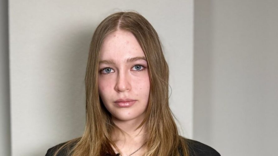 Chat Live with LoriaStepney on LiveJasmin