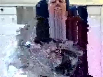 Chat Live with nakedforyou1642 on Chaturbate