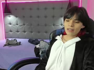 Chat Live with sylasfrost on Chaturbate