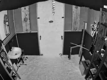 Chat Live with theboilerroom on Chaturbate