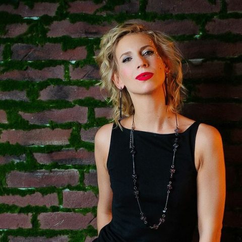 Chat Live with AdrianStone on LiveJasmin