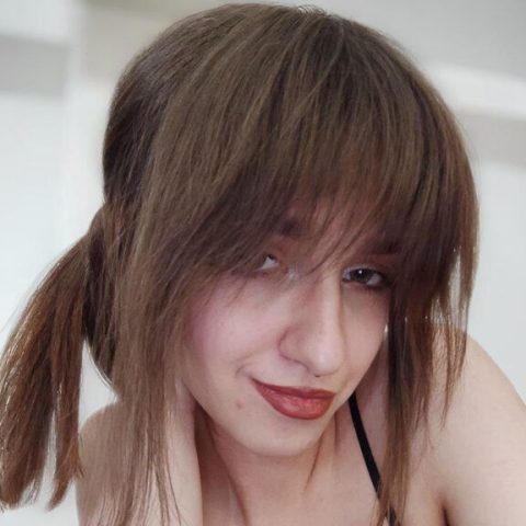 Chat Live with TanaDadds on LiveJasmin