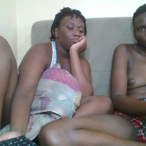 Chat Live with Hots-love-story on BongaCams