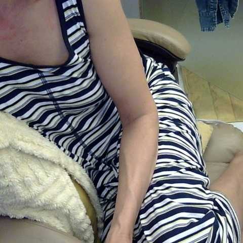 Chat Live with MariaLeteciaFilipina on BongaCams