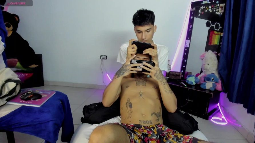 Chat Live with nebullaxmsqueen on Amateur.TV