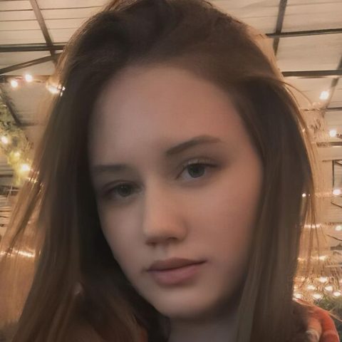 Chat Live with LaureenWinkler on LiveJasmin