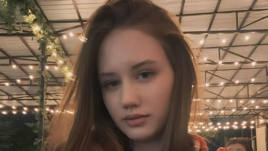 Chat Live with LaureenWinkler on LiveJasmin