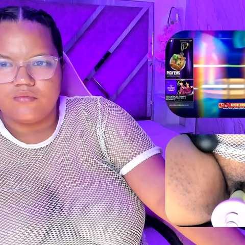 Chat Live with MhiaRey on BongaCams