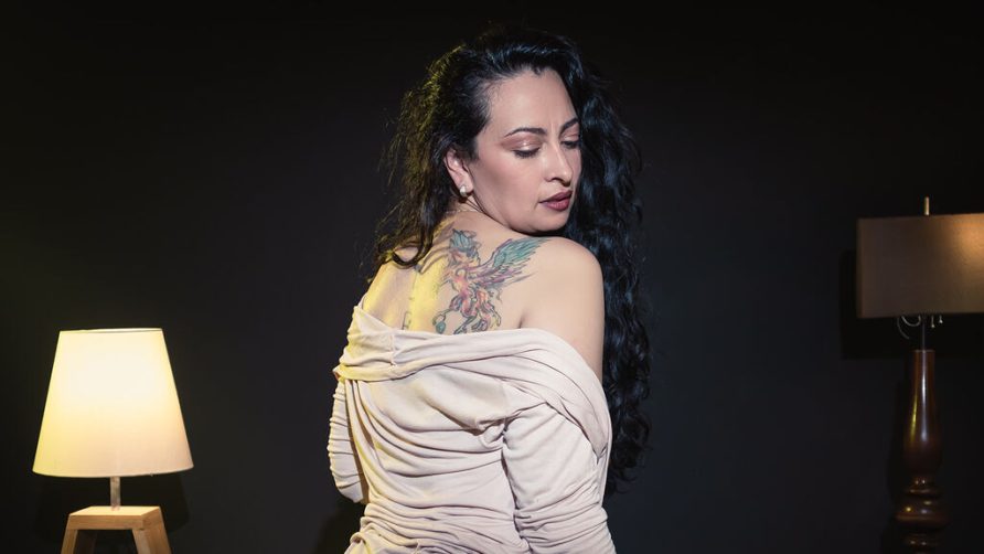 Chat Live with AlessandraMoreti on LiveJasmin