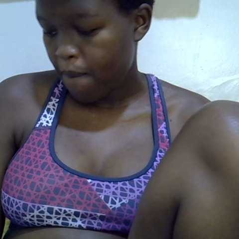 Chat Live with pretty-desire on BongaCams