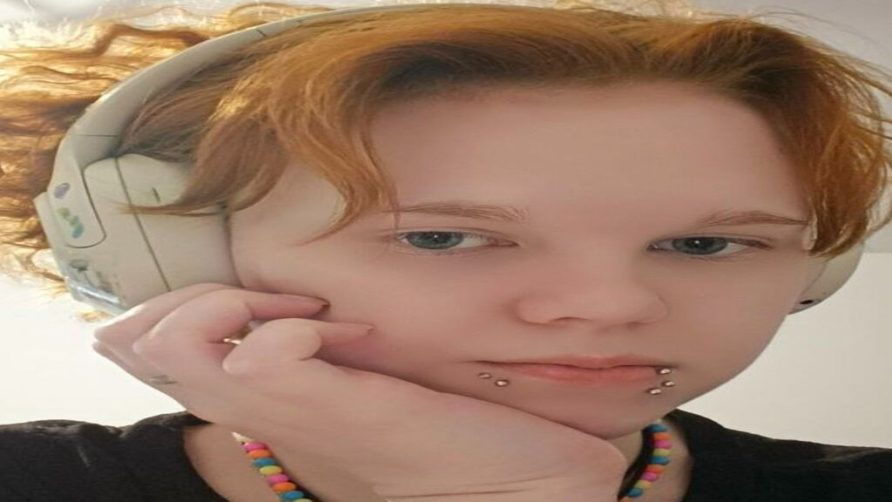 Chat Live with EvalynTouch on LiveJasmin