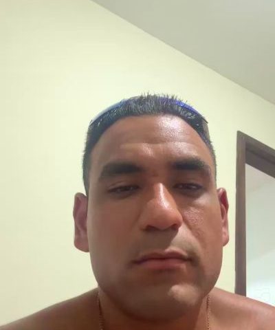 Chat Live with Cricixus09 on Cam4