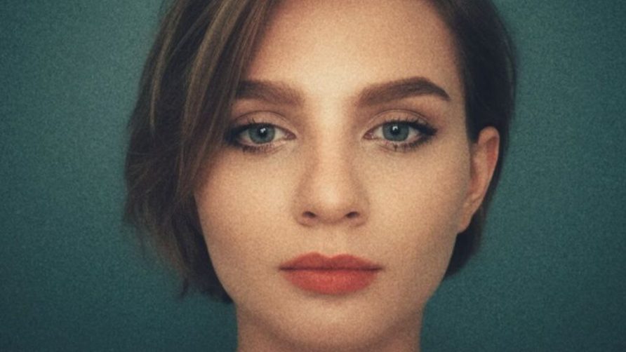 Chat Live with BjorkLight on LiveJasmin