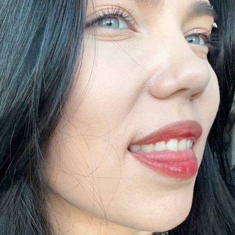 Chat Live with RoniRopes on LiveJasmin