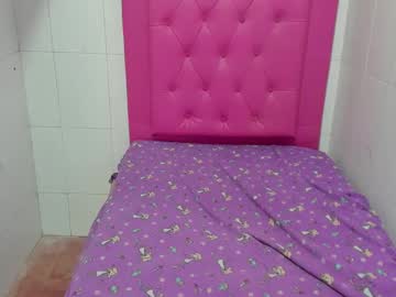 Chat Live with analiss_19 on Chaturbate