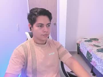 Chat Live with asta_kuro on Chaturbate