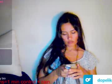 Chat Live with braziliancheeks on Chaturbate