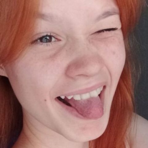 Chat Live with KarlynPetrullo on LiveJasmin