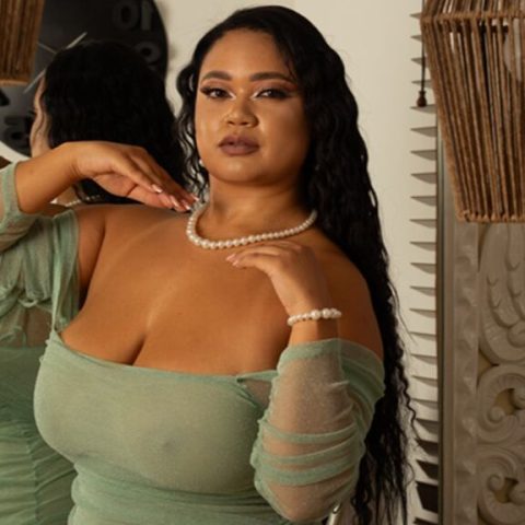 Chat Live with NiaCorelli on LiveJasmin